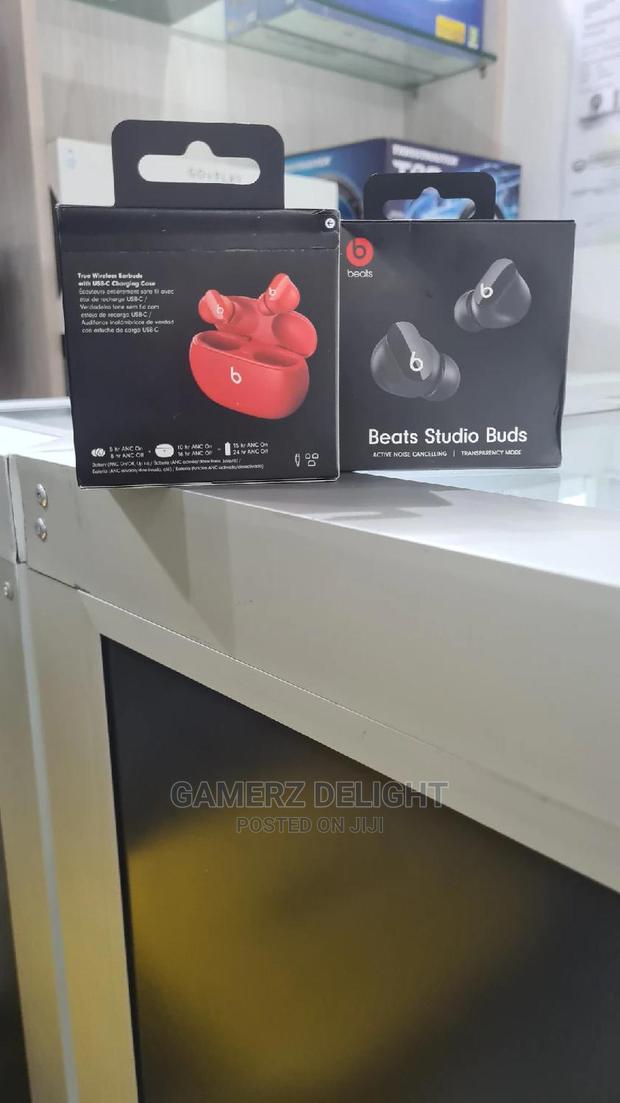 Beats Studio Buds - main view