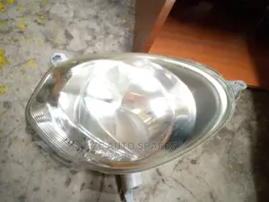 Toyota Passo Headlight 2010