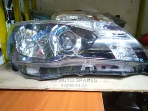 Toyota Axio 161 2013 Xenon Headlight
