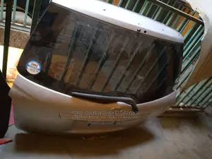 Toyota Fielder Boot 2007/2010