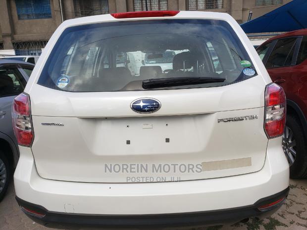 Subaru Forester 2014 White - thumbnail 5