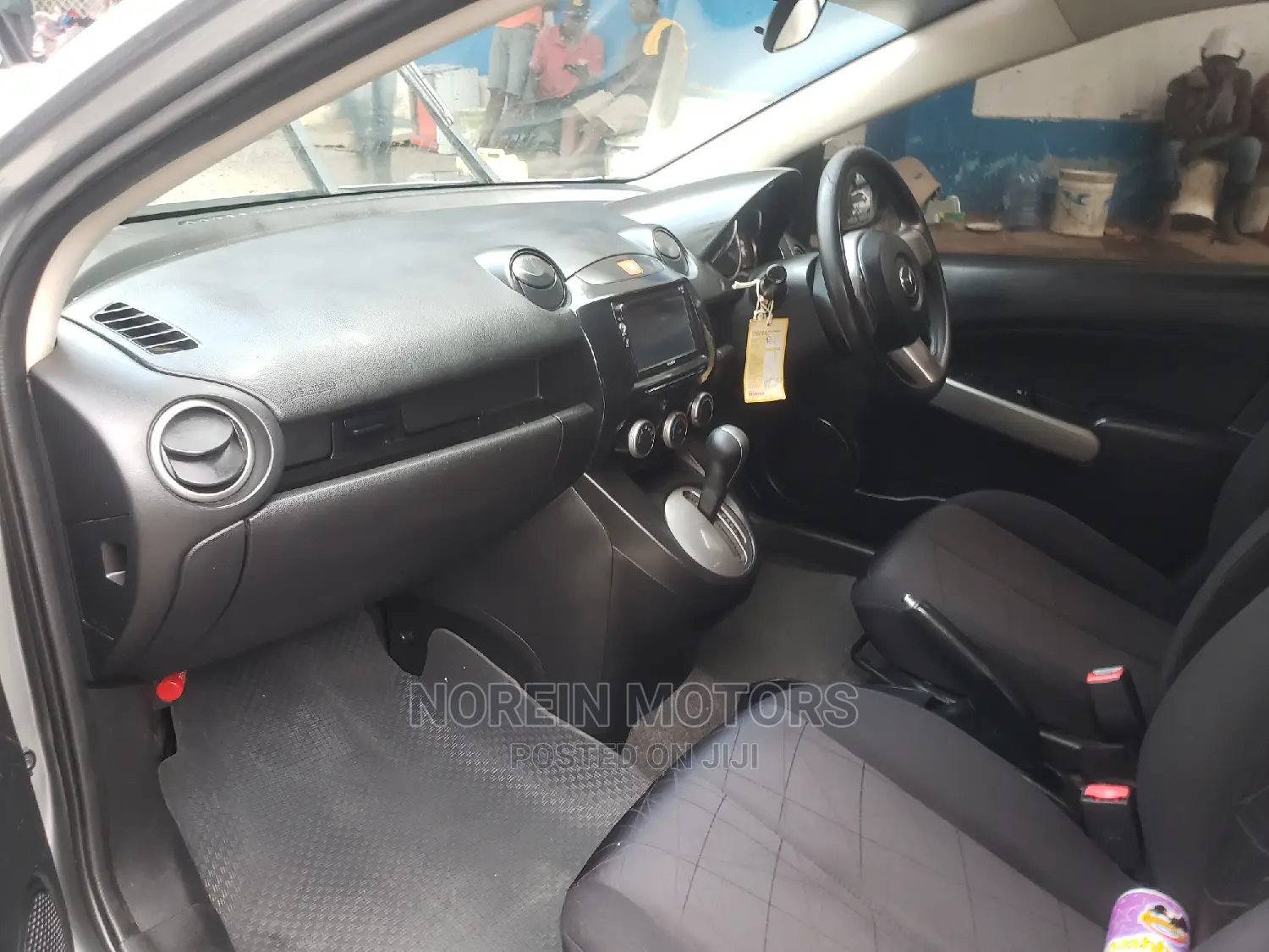Mazda Demio 2013 Gray