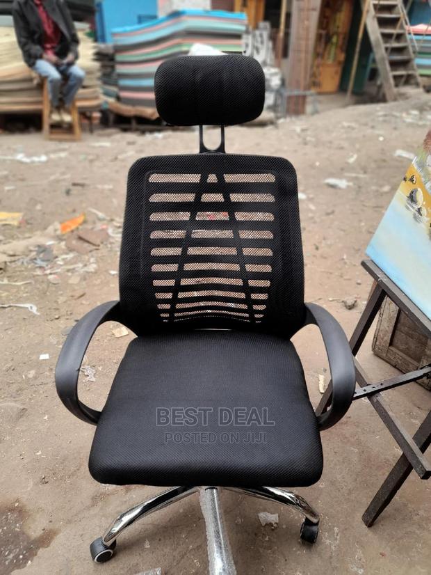 Headrest Mesh Chair