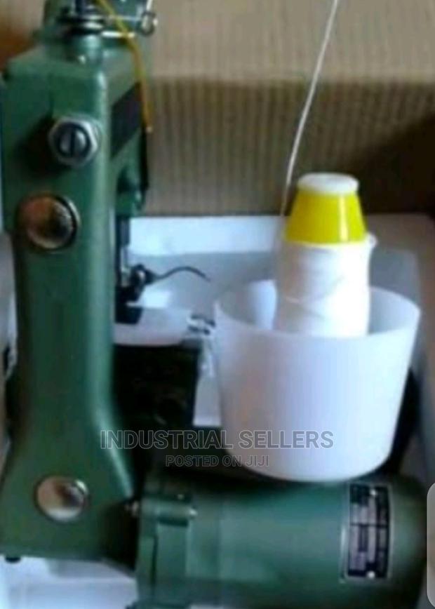 Speedy Bag Closer - main view