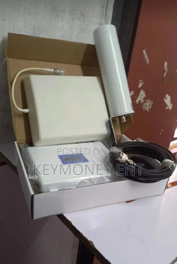 Mobile Phones Network Repeater 2g 3g 4g - main view