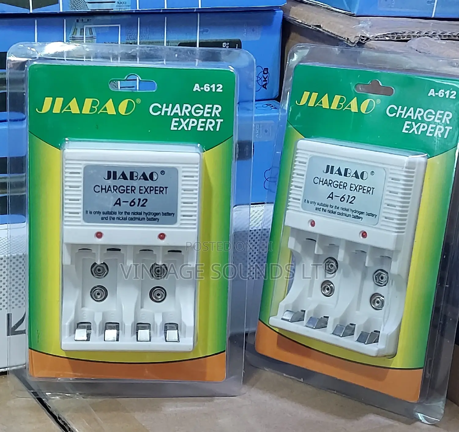 Jiabao A-612 Digital AA/AAA 9V Ni-Mh/Ni-Cd Power Charger