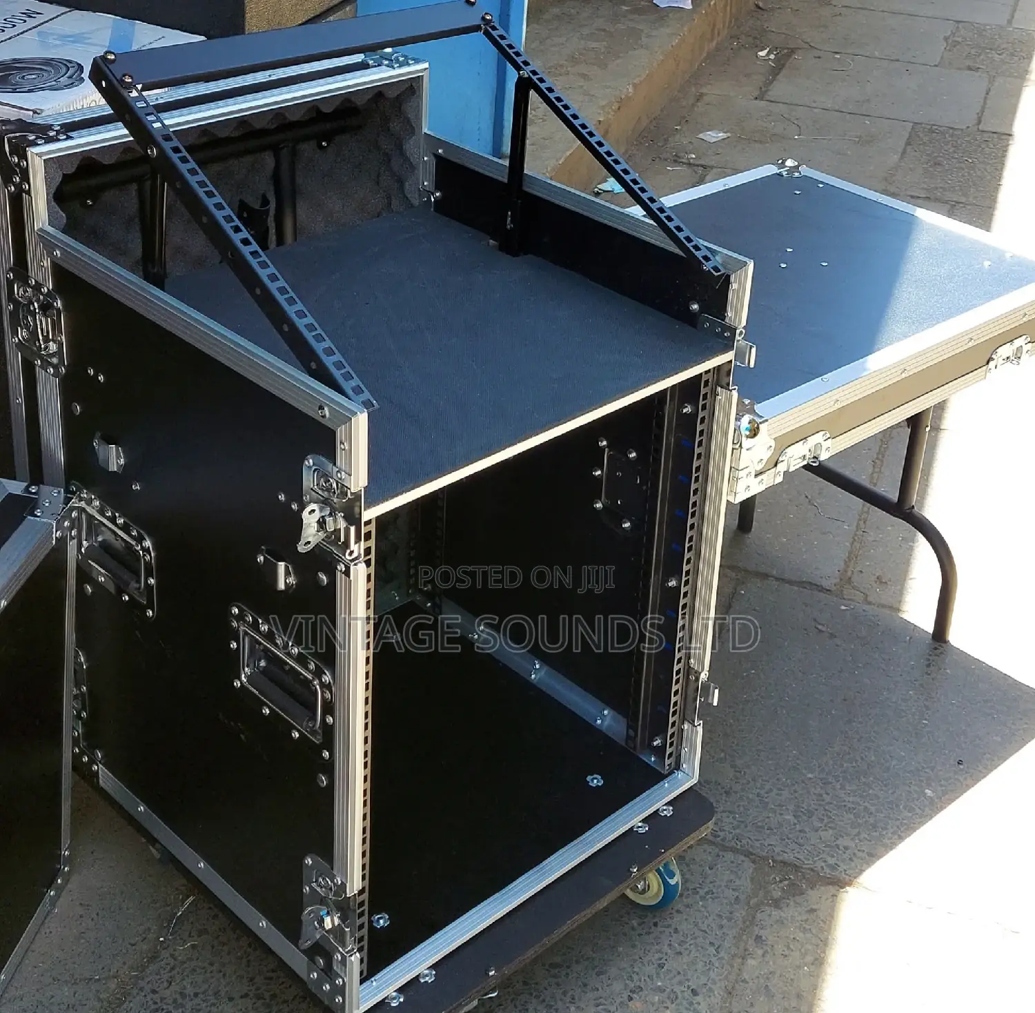 12units Flight Case Amplifier Mounting Rack