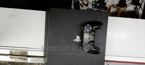 Ps4 Pro, One Tb - thumbnail 3