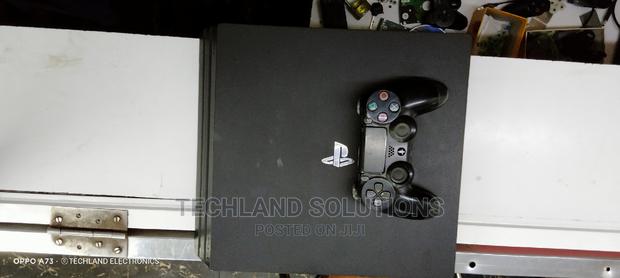 Ps4 Pro, One Tb - thumbnail 4