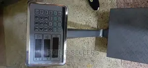 100g Precision, 100g Divisions Displays Weight,