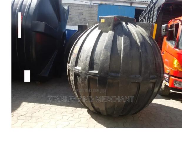 Black Underground 1000ltrs Tank- CONTRYWIDE DELIVERY - main view