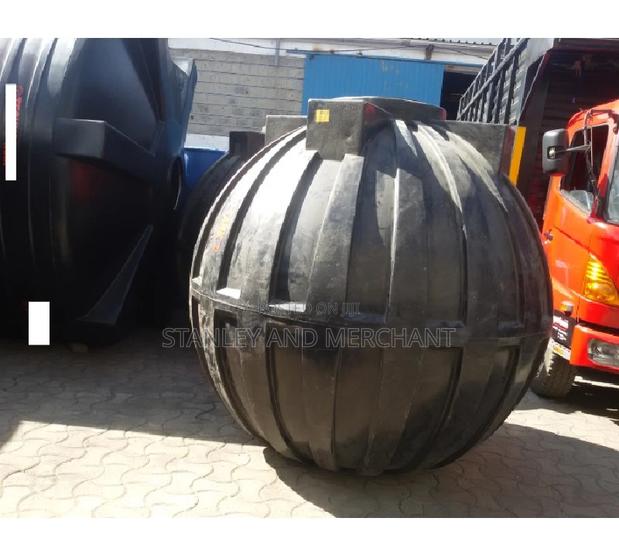 Underground 2000 Litres Tank- CONTRYWIDE DELIVERY! - main view