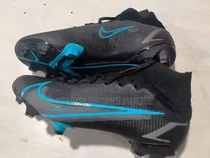 Unique Sports Shoes