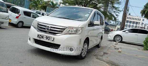 Nissan Serena 2013 Silver