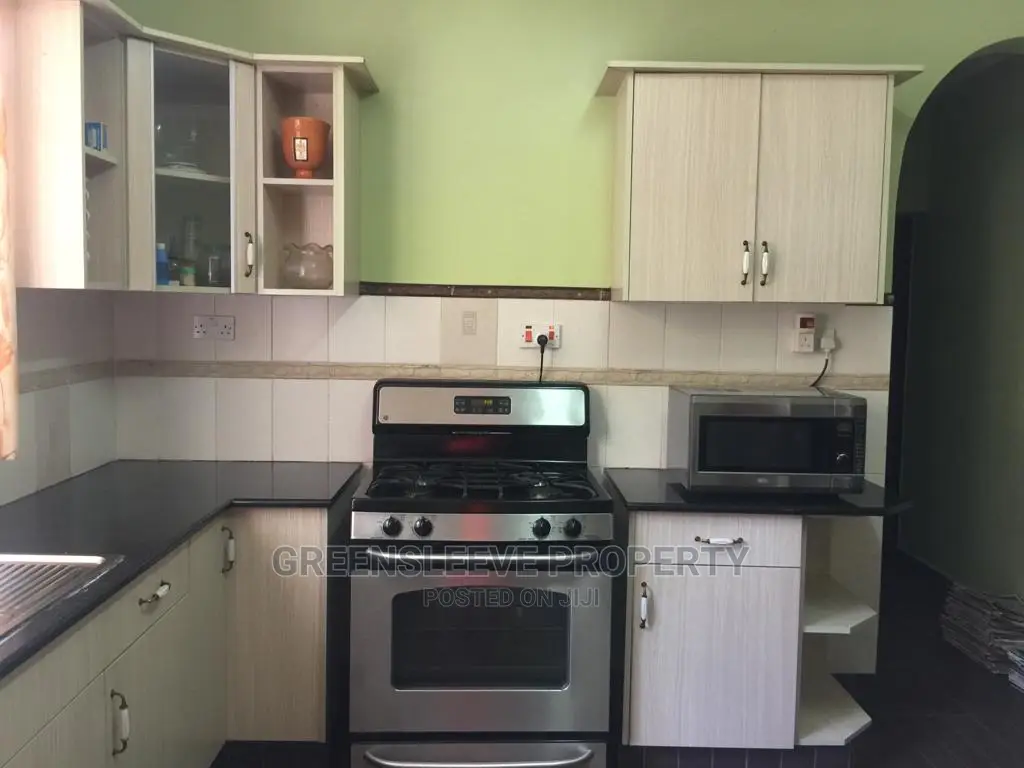 5bdrm Townhouse/Terrace in Karen for sale