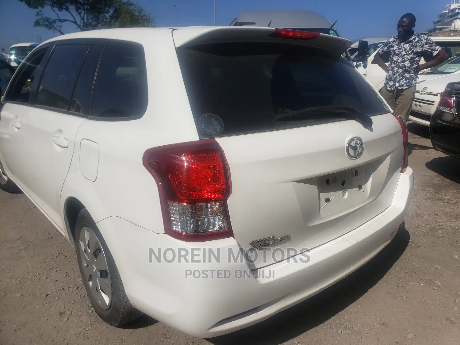 Toyota Fielder 2015 Off White