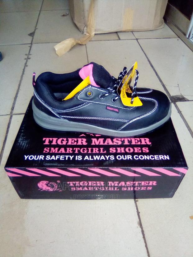 Best Tiger Master Footwear (Safety)
