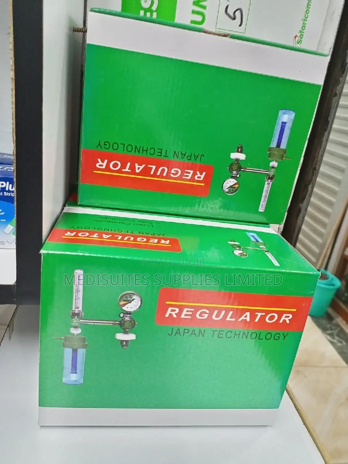 Vertical Oxygen Regulator