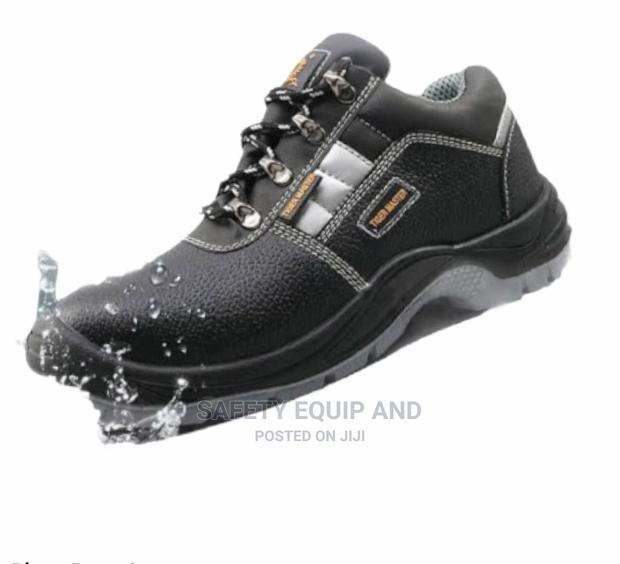 Ultimate Plus Genuine Leather Safety Boot