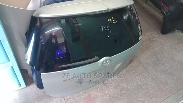 Toyota Wish 2010 Boot