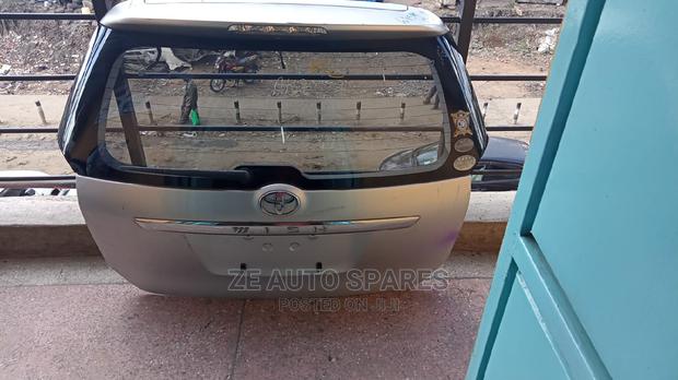 Toyota Wish 2005 Boot Available