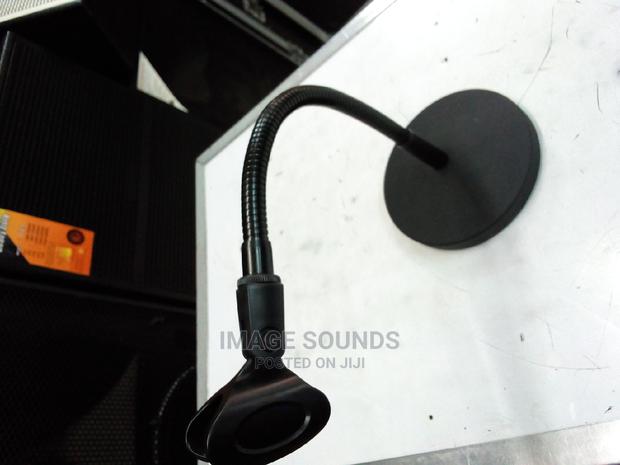 Desk Stand - main view