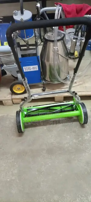 Aico Manual Lawn Mower
