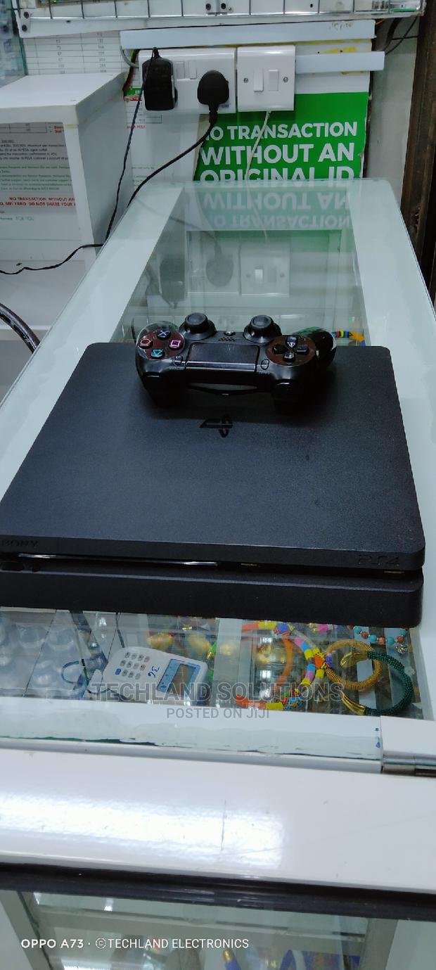 Used Ps4 Slim (Ps 4 Slim) - thumbnail 3
