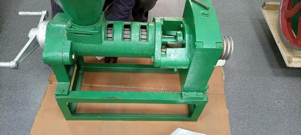 Oilpressing Machine - thumbnail 2