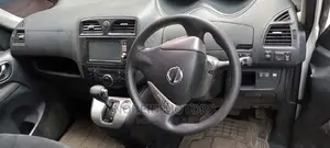 Nissan Serena 2013 White