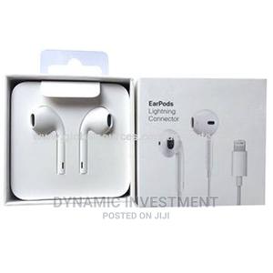 iPhones Earpods - thumbnail 2
