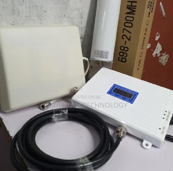 Triband Mobile Phone Signal Booster/Repeater/Amplifier