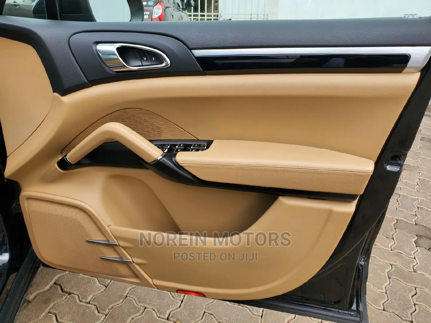 Porsche Cayenne 2015 Black