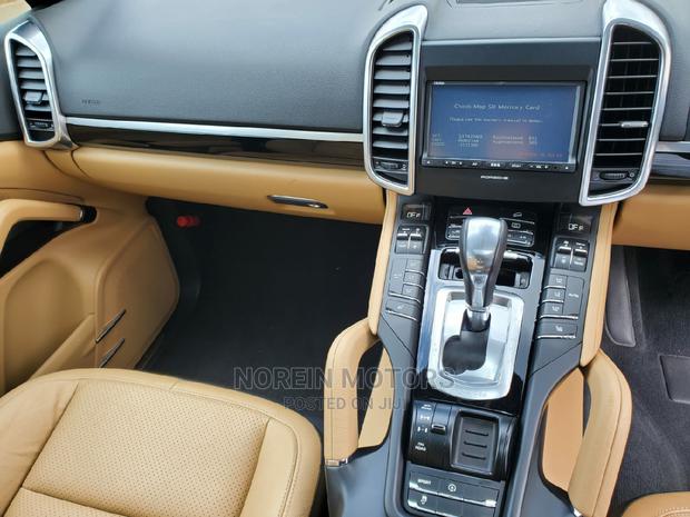 Porsche Cayenne 2015 Black - thumbnail 8