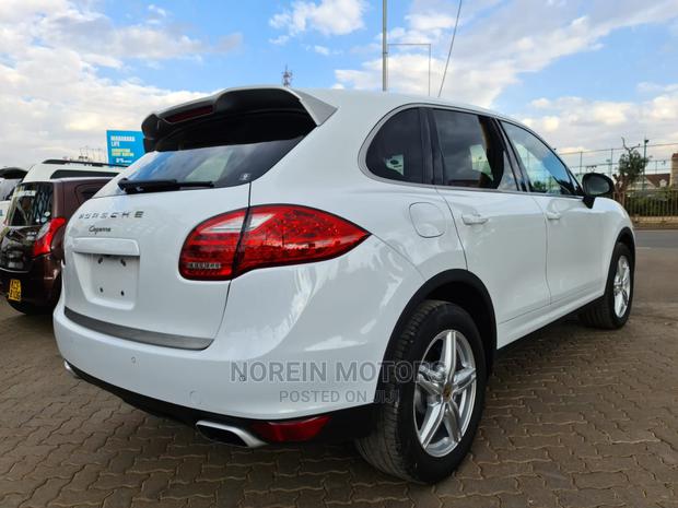 Porsche Cayenne 2015 White - thumbnail 3