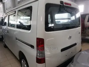 Toyota TownAce 2015 White