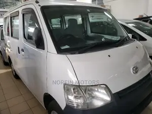 Toyota TownAce 2015 White