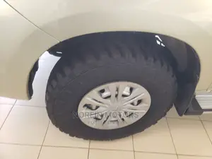 Toyota Hilux 2014 Gray