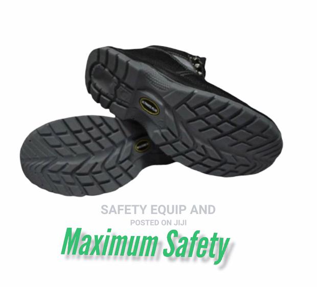 Best Kenya's Vaultex Safety Boots