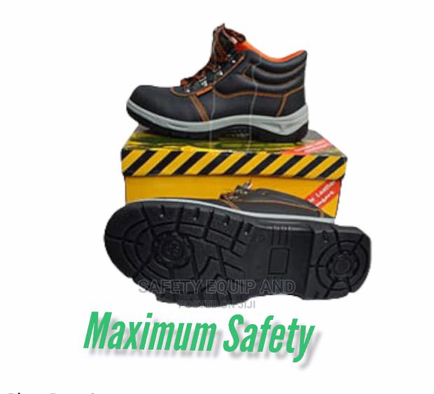 Safety Boots (Rocklander Footwear)