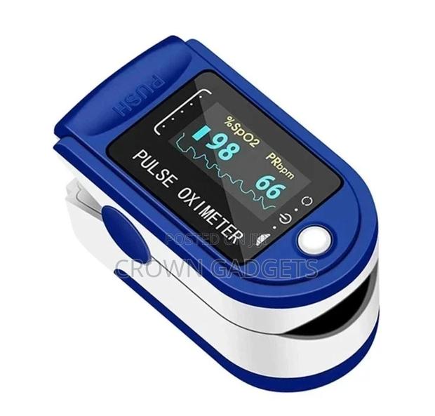 Portable and Compact Device Pulse Oximeter - main view