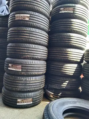 235/55 R 18 Bridge Stone Tyres Made in Japan.