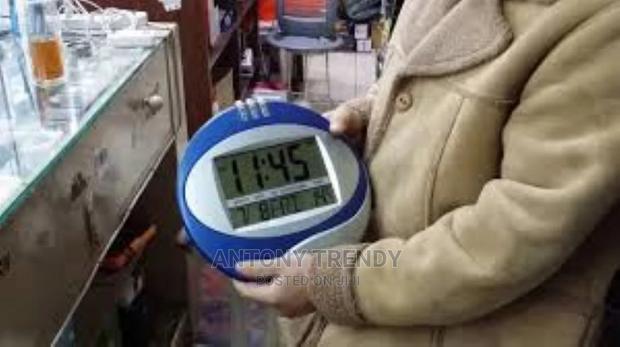 Kadio Plastic Wall Mount and Table Temperature Display Clock