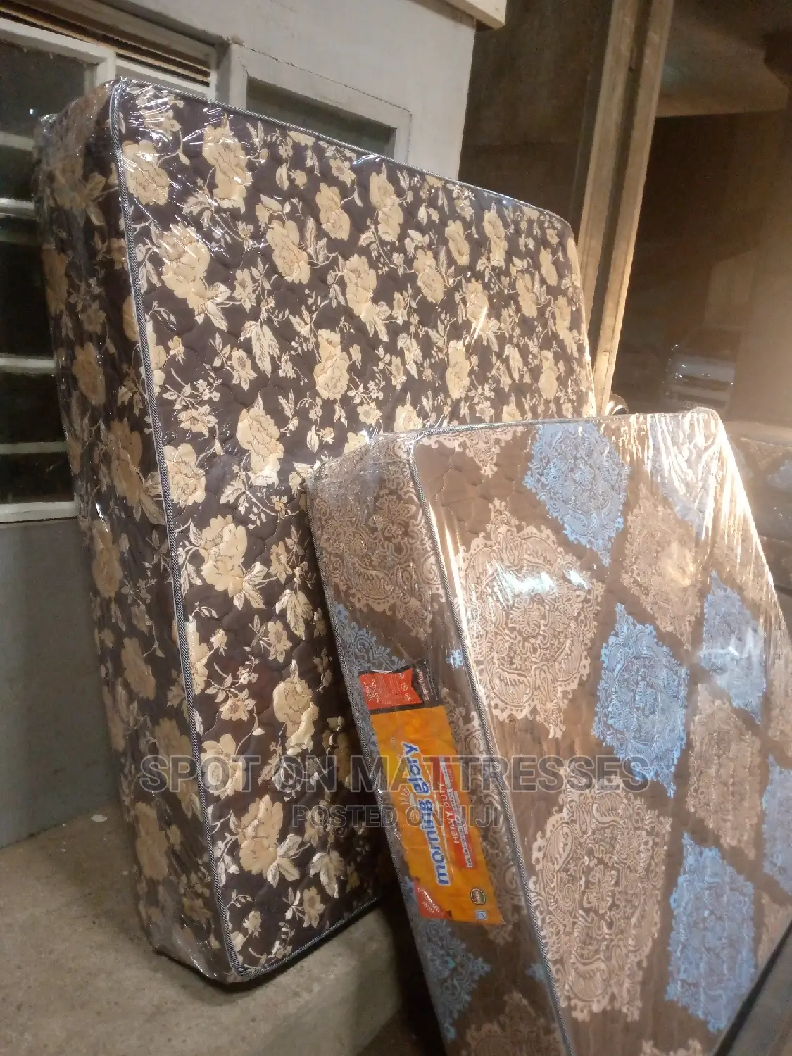 Varicoloured Mattresses 10inch Thick.