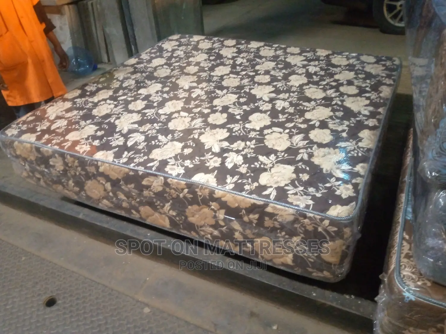 Varicoloured Mattresses 10inch Thick.