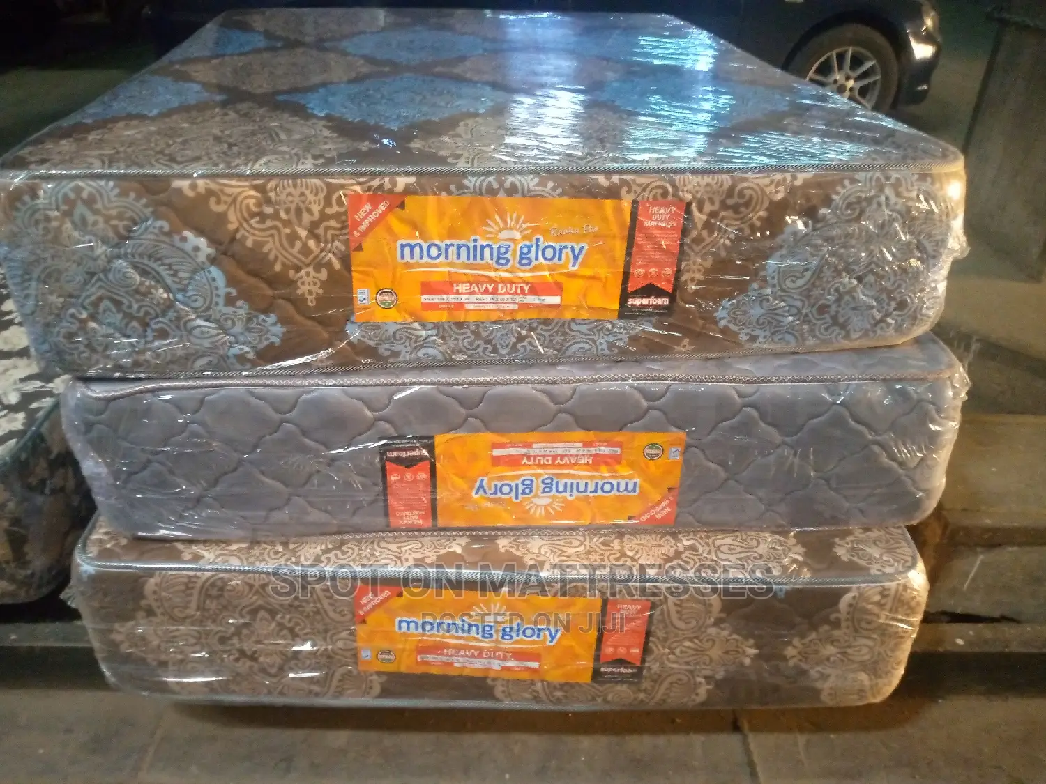 Varicoloured Mattresses 10inch Thick.
