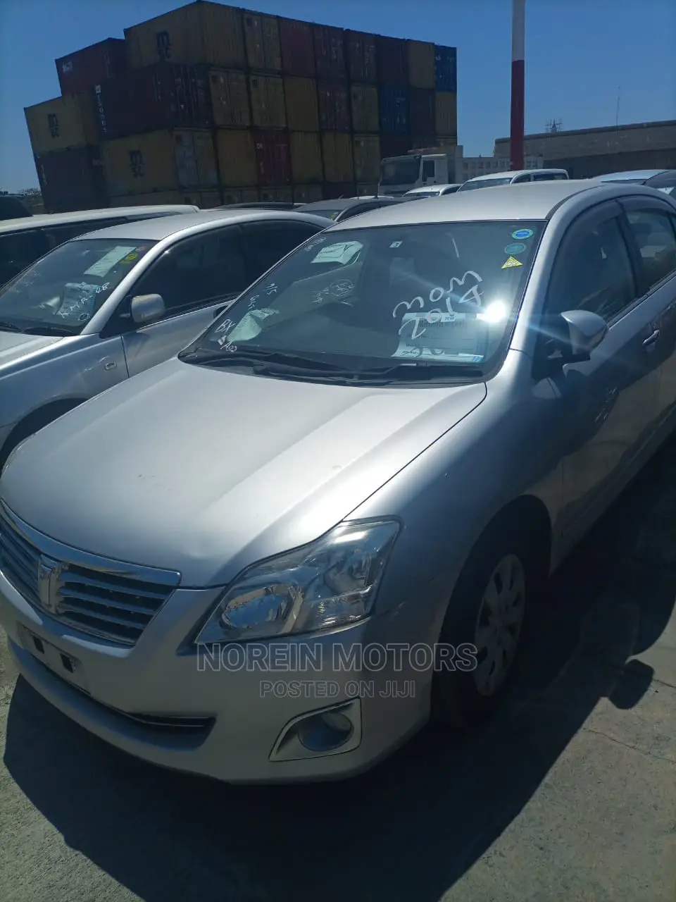 Toyota Premio 2015 Silver