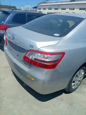 Toyota Premio 2015 Silver