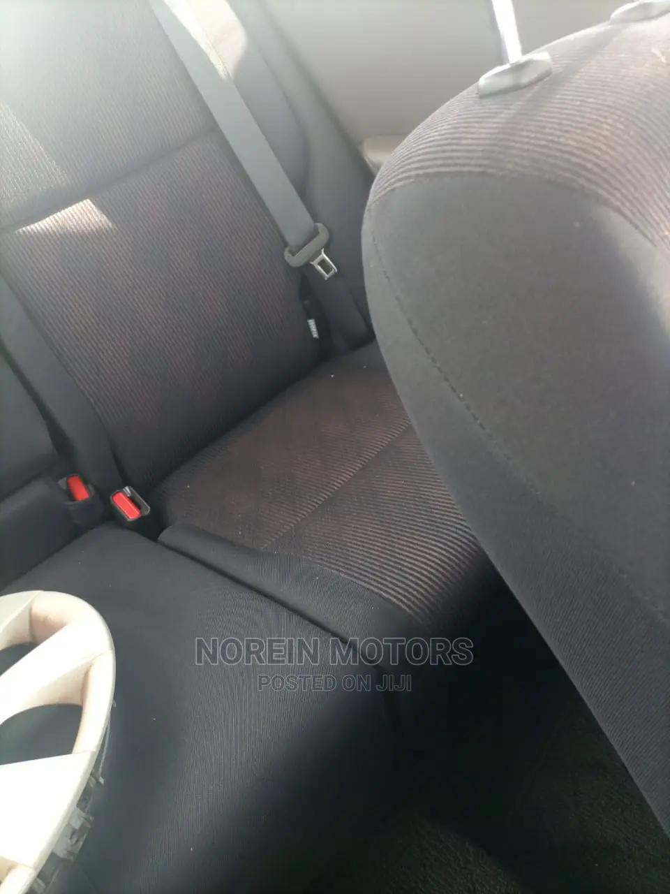 Toyota Premio 2015 Silver