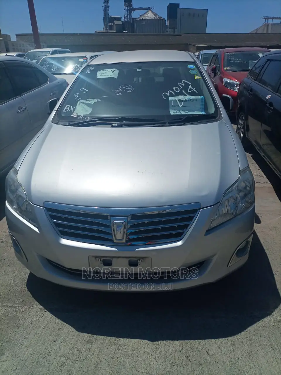 Toyota Premio 2015 Silver